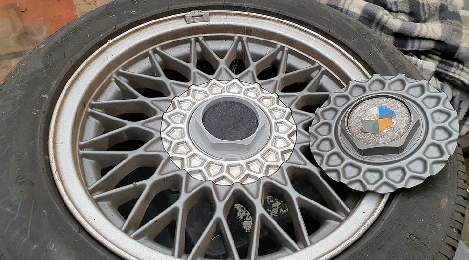 BMW 15 Style 5 center caps - 4x100 hubcaps set 8 BMW E30 STYLE5 4x100 15" cap new