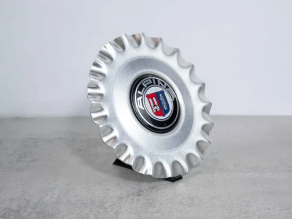 Alpina Classic 2 hubcaps
