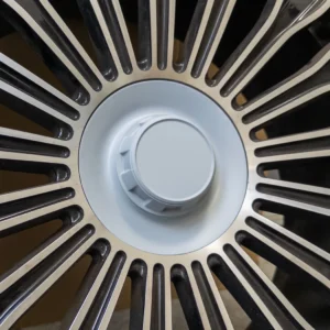 Maybach M900K154 QC3 wheel center caps