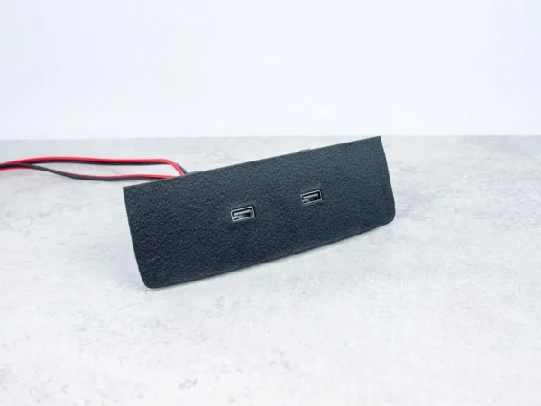 BMW e90 and e91 rear center console USB charger for phones