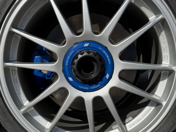 CenterLock Kit OZ Ultraleggera Center Caps SET 4 centerlock OZ Ultraleggera porsche style covers