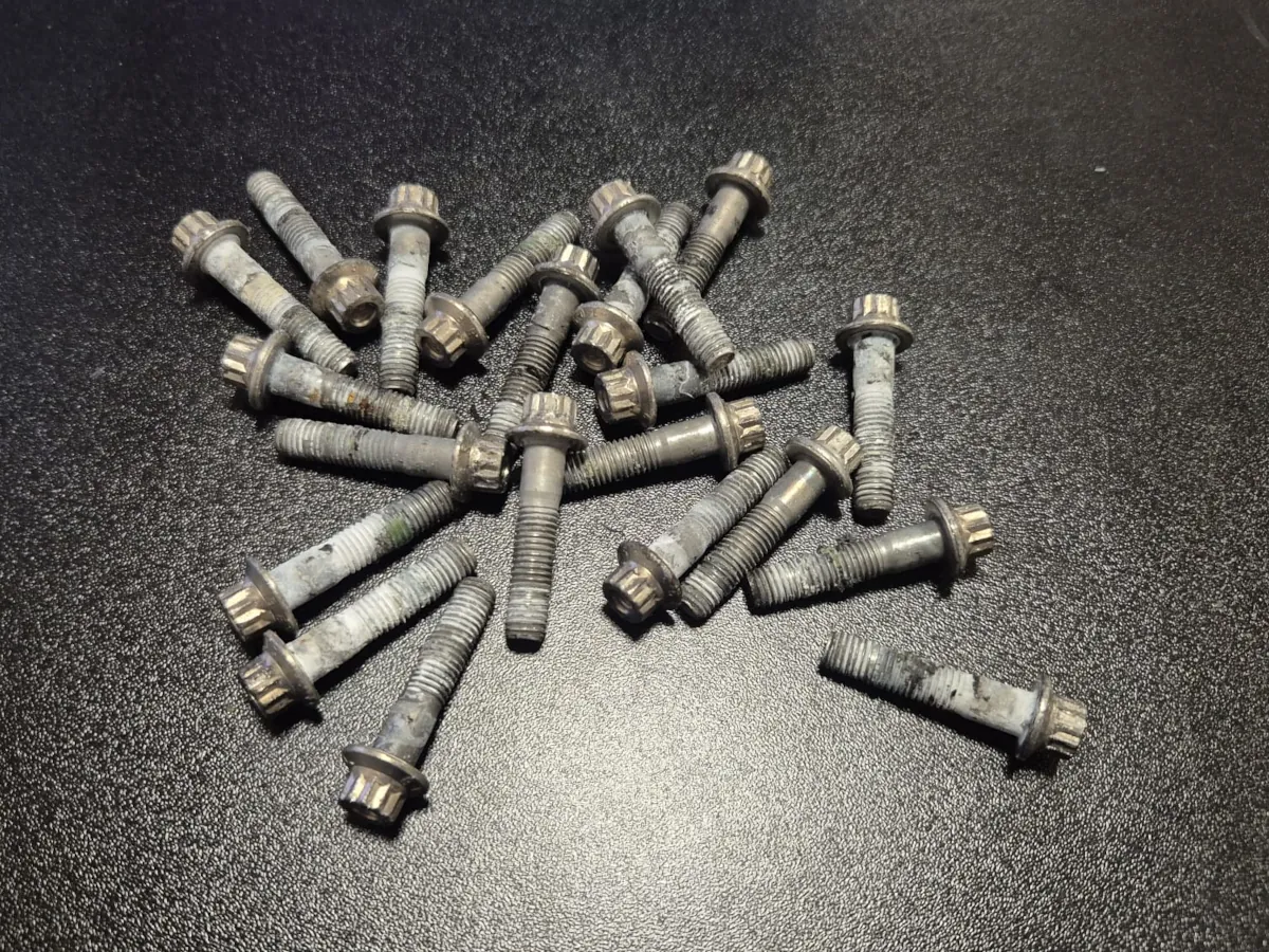 Flachbett RS 3 piece wheel assembly step by step