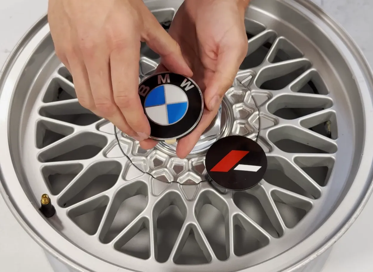 e38 e39 BBS style 5 center cap install emblems